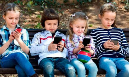 С какого возраста ребенку можно давать доступ к интернету?