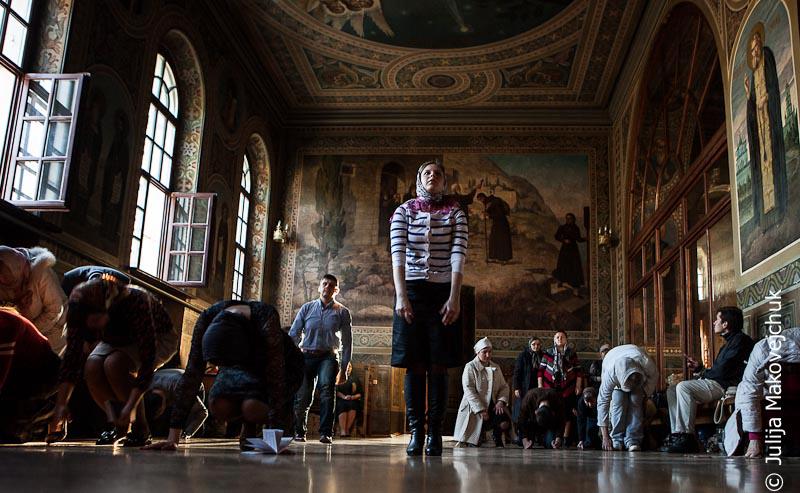 Покаяния отверзи ми двери, Жизнодавче: текст и перевод