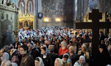Как в храме обучаться истинной молитве