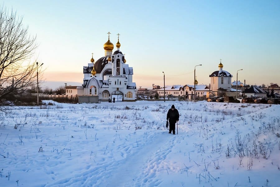 Можно ли любить Бога, но не ходить в церковь?