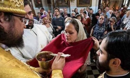Сколько раз в году нужно причащаться?