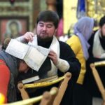 «Благословите, батюшка!»