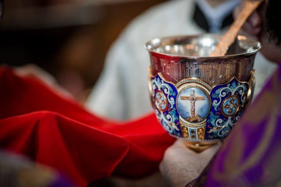 Как не трепещешь, скажи мне?..