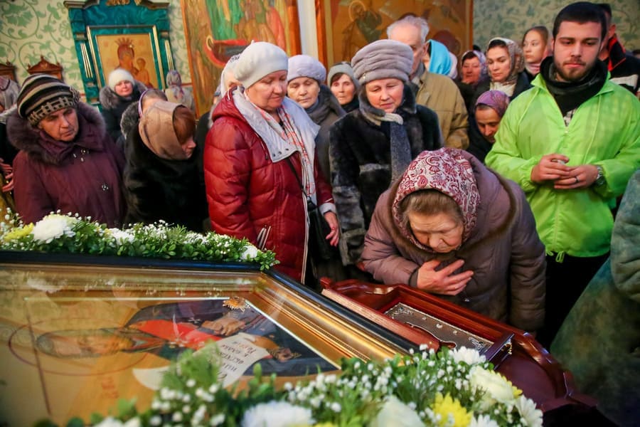 Святые не обижаются